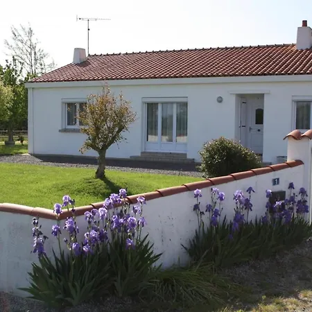 Maison Rénovée Avec Grand Jardin, Proche Des Sables-d'olonne, 4 Chambres, Terrasse Et Wifi - Fr-1-426-187 Les Sables-dʼOlonne